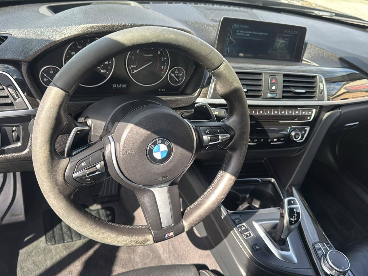 Used 2017 BMW 340i xDrive Sedan AWD/4WD image 28