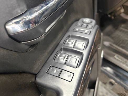 Used 2015 GMC Sierra 1500 Denali w/ Driver Alert Package AWD/4WD image 33