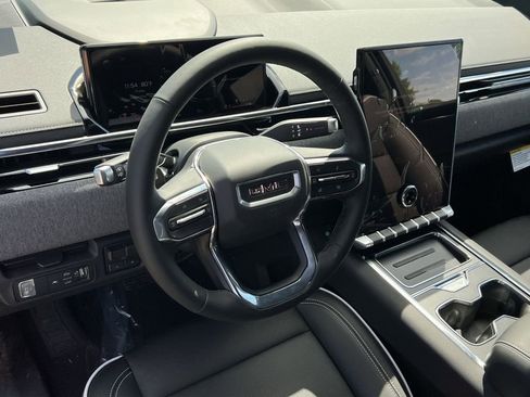 New 2026 GMC Sierra EV Elevation image 16