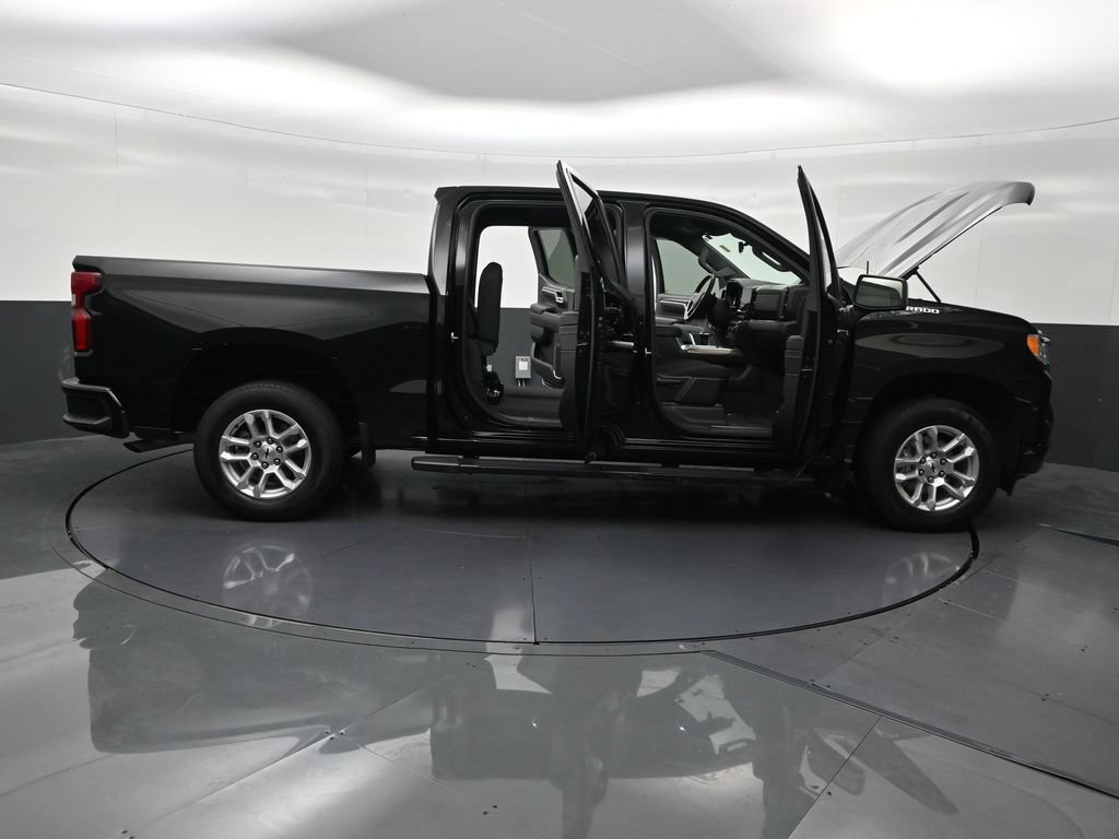 Used 2023 Chevrolet Silverado 1500 RST RWD image 32