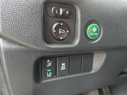 Used 2022 Honda Pilot Sport image 26