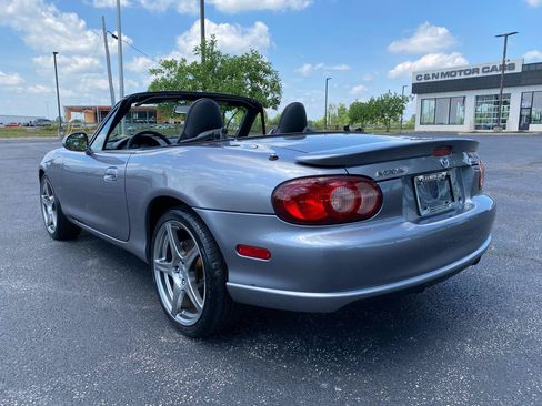 Used 2004 MAZDA MX-5 Miata MAZDASPEED w/ Grand Touring Pkg RWD image 13