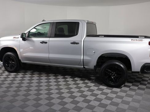 Used 2021 Chevrolet Silverado 1500 Custom Trail Boss w/ Safety Confidence Package image 5