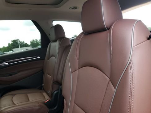 Used 2021 Buick Enclave Avenir w/ Trailering Package, 5000 lbs. AWD/4WD image 29