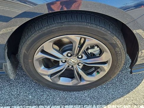 Used 2024 Honda Accord EX-L image 39