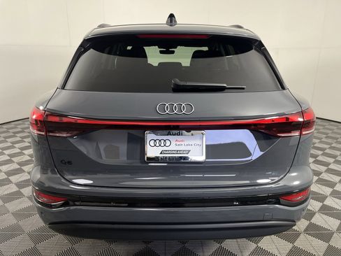 Used 2025 Audi Q6 e-tron Premium Plus w/ Premium Plus image 8