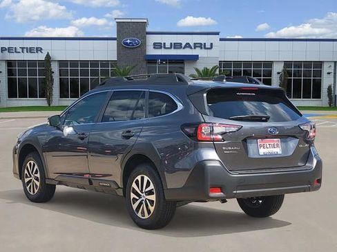 New 2025 Subaru Outback Premium image 3