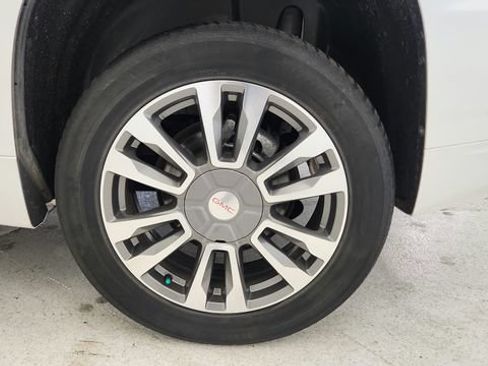 Used 2017 GMC Terrain Denali FWD image 9