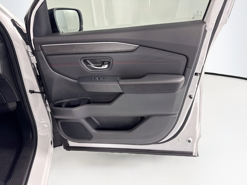 New 2026 Honda Pilot Black Edition image 26