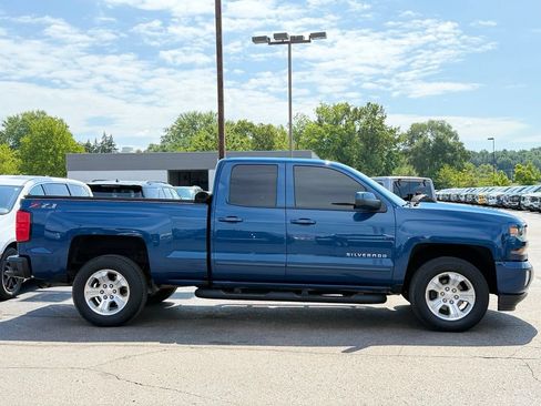 Used 2019 Chevrolet Silverado 1500 LT w/ All Star Edition AWD/4WD image 30