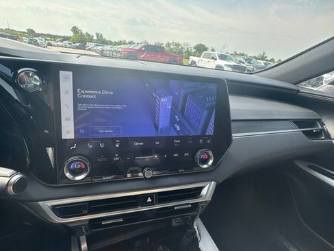 Used 2023 Lexus RX 350 Premium Plus w/ Cold Area Package AWD/4WD image 9