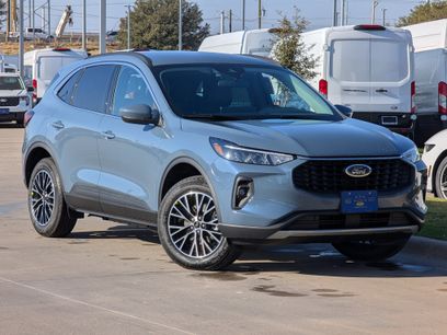 New 2026 Ford Escape SE