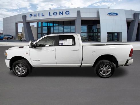 Used 2024 RAM 2500 Laramie AWD/4WD image 4