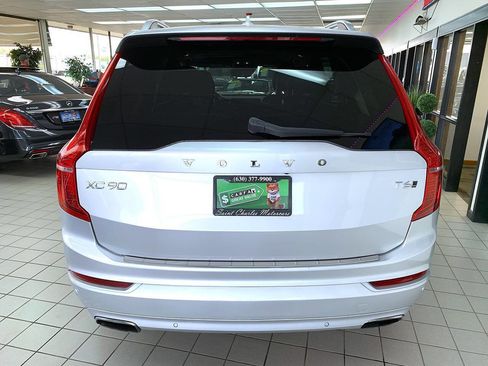 Used 2016 Volvo XC90 T6 Momentum w/ Momentum Plus Package AWD/4WD image 5