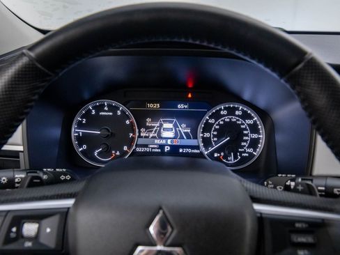 Used 2022 Mitsubishi Outlander SEL image 17