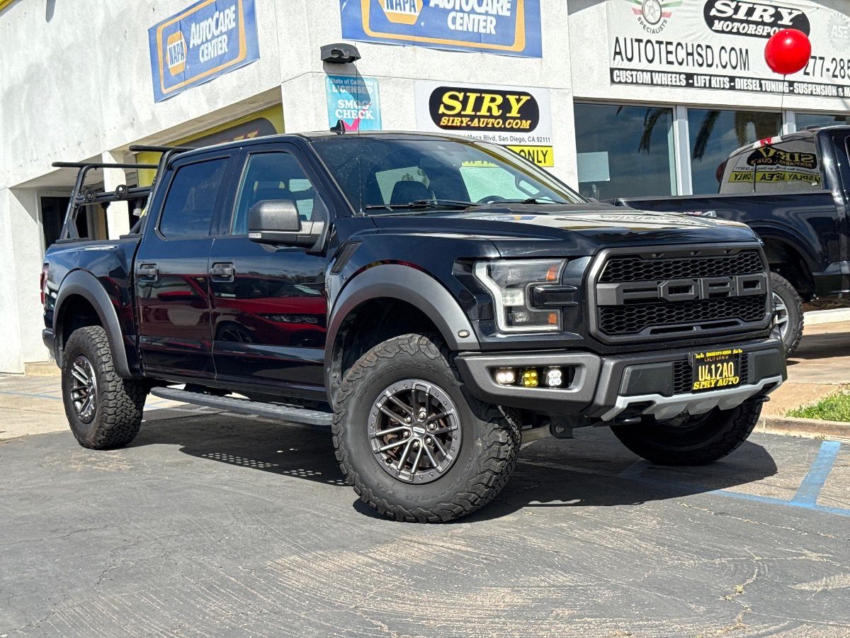 Used 2020 Ford F150 Raptor w/ Equipment Group 801A Mid AWD/4WD image 2