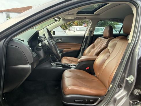 Used 2020 Acura ILX FWD image 9