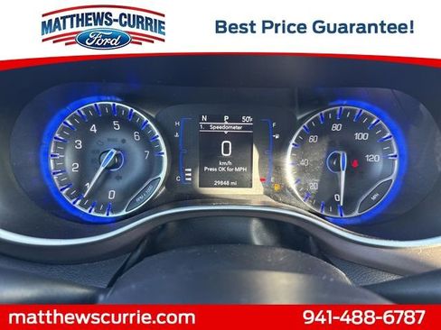 Used 2024 Chrysler Voyager LX image 17