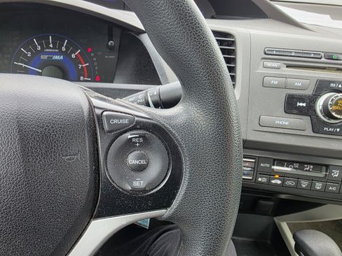 Used 2012 Honda Civic Hybrid Sedan image 14
