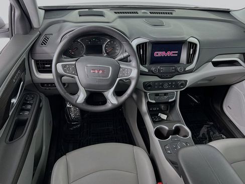 Used 2022 GMC Terrain SLT w/ Infotainment Package II AWD/4WD image 23