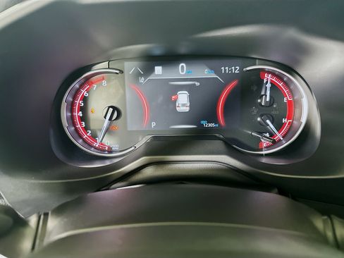 Certified 2025 Toyota RAV4 LE FWD image 19