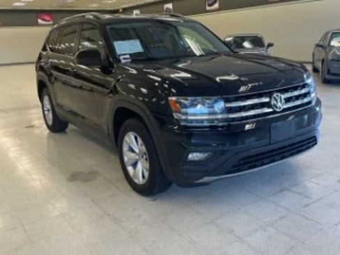 Used 2018 Volkswagen Atlas SE AWD/4WD image 3