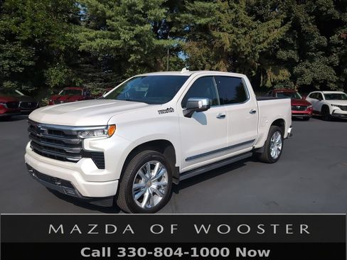 Used 2023 Chevrolet Silverado 1500 High Country w/ High Country Premium Package AWD/4WD image 1