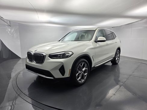 Used 2023 BMW X3 xDrive30i w/ Premium Package AWD/4WD image 8
