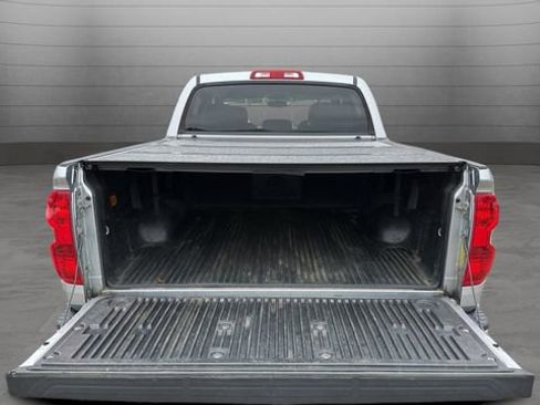 Used 2014 Toyota Tundra SR5 w/ SR5 Upgrade Package image 34