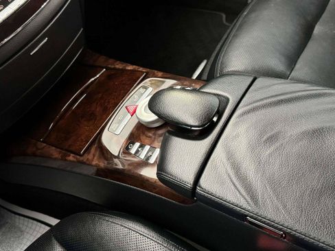 Used 2013 Mercedes-Benz S 550 image 33