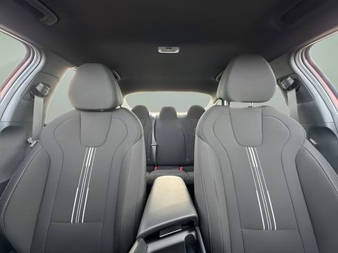 New 2025 Hyundai Elantra Sport image 10