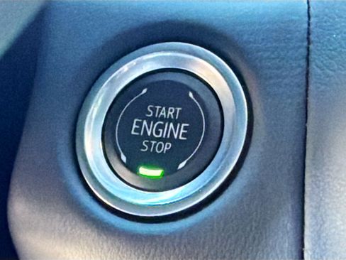 Used 2024 Chevrolet Tahoe Z71 image 36