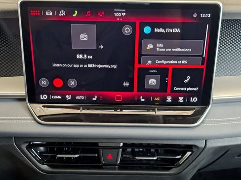 New 2026 Volkswagen Tiguan SE FWD image 13