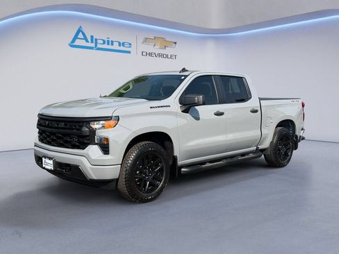 Used 2024 Chevrolet Silverado 1500 Custom AWD/4WD image 1
