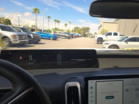 Used 2025 Ford Expedition Active RWD image 13