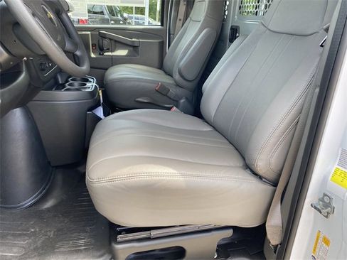 New 2025 Chevrolet Express 2500 Work Van w/ Driver Convenience Package image 11