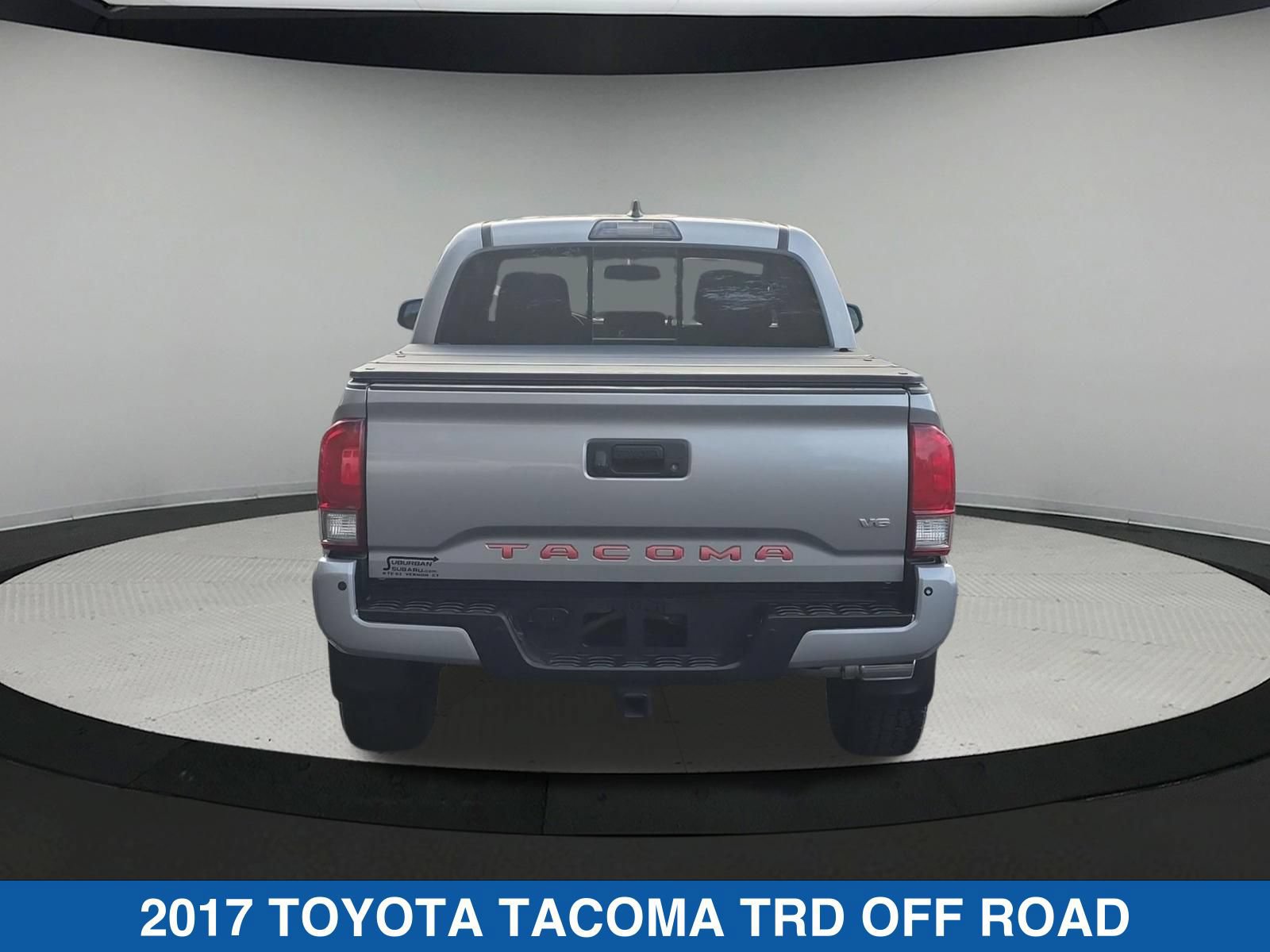 Used 2017 Toyota Tacoma TRD Off-Road AWD/4WD image 5