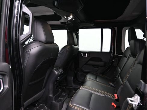 Used 2021 Jeep Wrangler Unlimited Sahara AWD/4WD image 29
