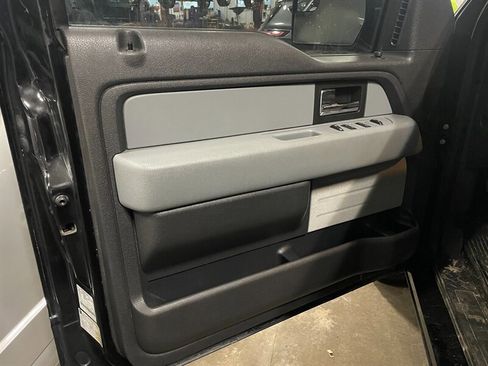 Used 2014 Ford F150 XLT w/ Equipment Group 302A Luxury image 20