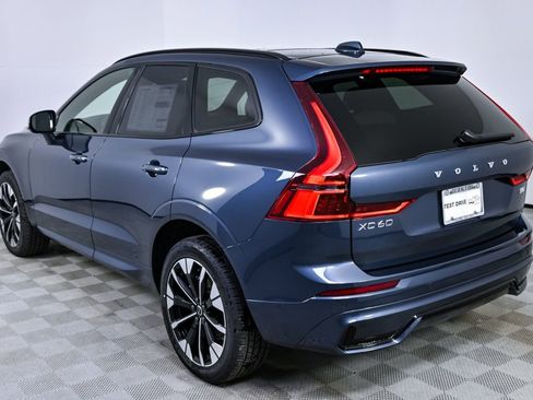 New 2026 Volvo XC60 B5 Plus w/ Climate Package AWD/4WD image 3