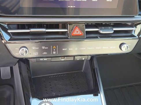 New 2026 Kia Niro Wind FWD image 18