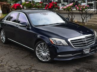 Used 2020 Mercedes-Benz S 560 Sedan video 2