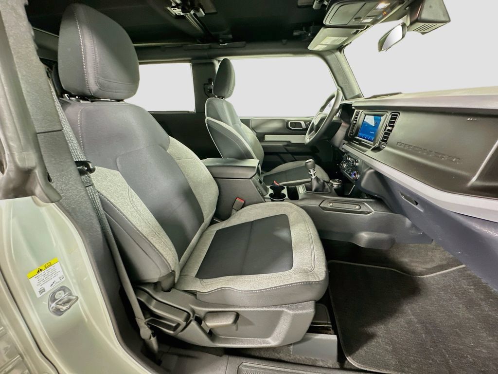Certified 2022 Ford Bronco 2-Door AWD/4WD image 27