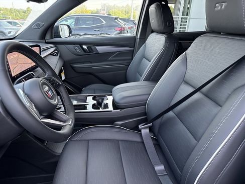 New 2026 Buick Enclave Sport Touring w/ Power Package FWD image 5