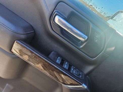 Used 2021 GMC Sierra 1500 Elevation w/ X31 Off-Road Package image 10