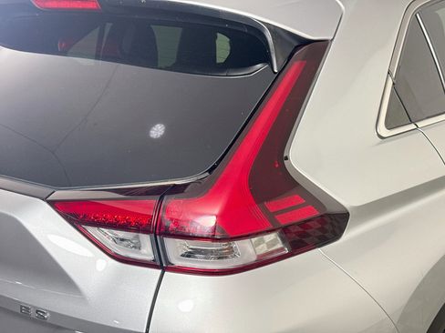 Used 2022 Mitsubishi Eclipse Cross ES AWD/4WD image 33