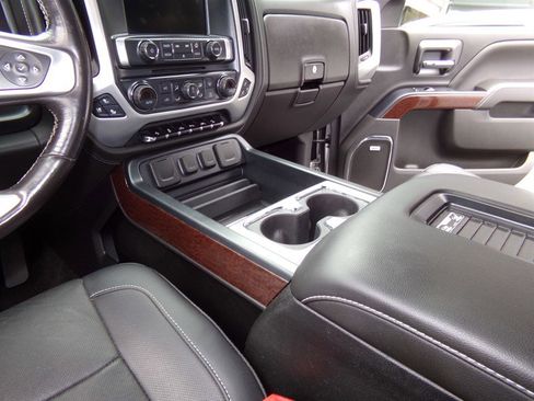 Used 2018 GMC Sierra 1500 SLT image 31