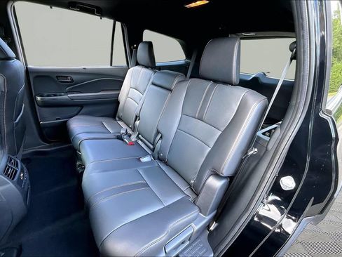 Used 2022 Honda Pilot TrailSport image 18