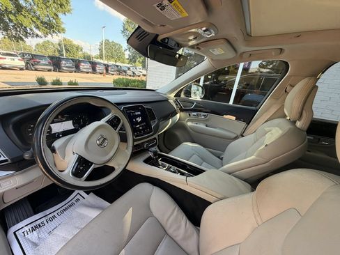 Used 2018 Volvo XC90 T6 Momentum w/ Convenience Package AWD/4WD image 26