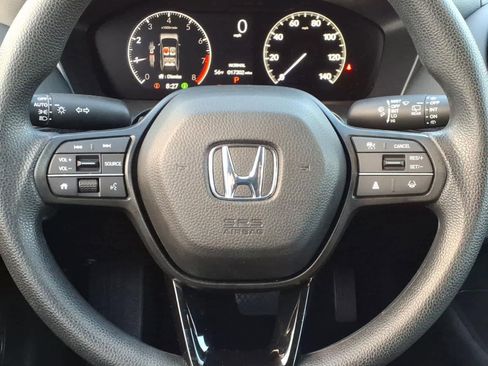 Certified 2024 Honda HR-V LX image 16